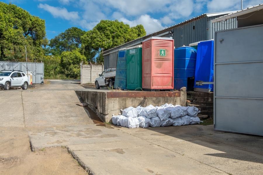 Commercial Property for Sale in Beacon Bay Eastern Cape
